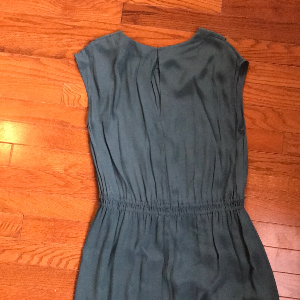 ⚡️Drawstring Dress | LOFT - Picture 3 of 6